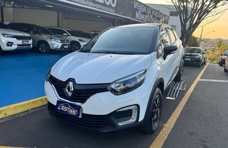 Renault Captur 1.6 16V Sce Life - Foto #1