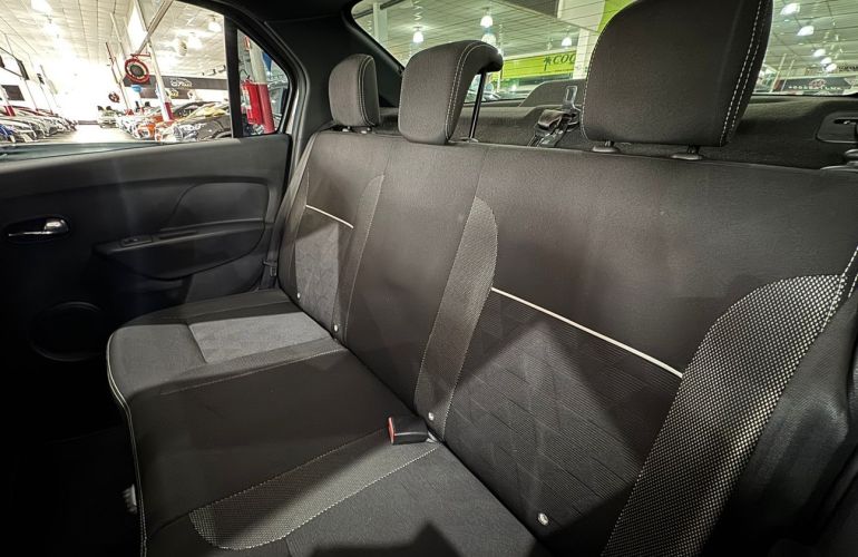 Renault Logan 1.6 16V Sce Zen - Foto #8