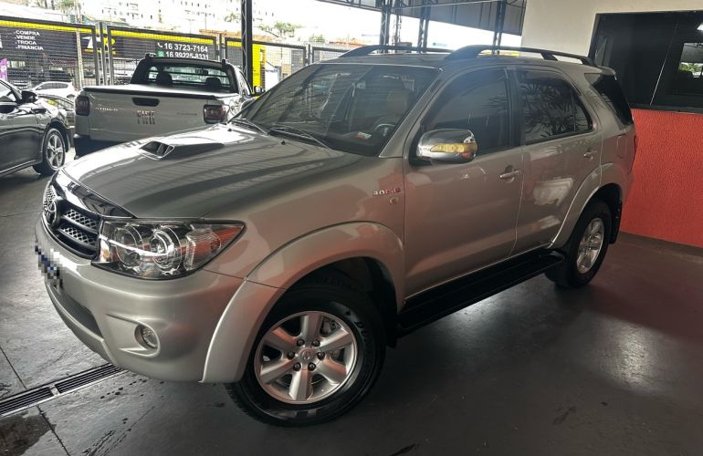 Toyota Hilux Sw4 3.0 Srv 4x4 7 Lugares 16V Turbo Intercooler - Foto #3