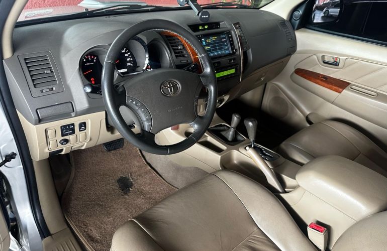 Toyota Hilux Sw4 3.0 Srv 4x4 7 Lugares 16V Turbo Intercooler - Foto #8