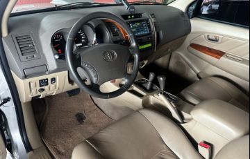 Toyota Hilux Sw4 3.0 Srv 4x4 7 Lugares 16V Turbo Intercooler - Foto #8