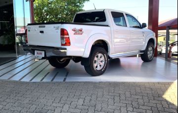 Toyota Hilux 3.0 TDI 4x4 CD SRV (Aut) - Foto #4