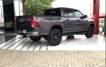 Toyota Hilux 2.8 TDI SRV CD 4x4 (Aut) - Foto #4