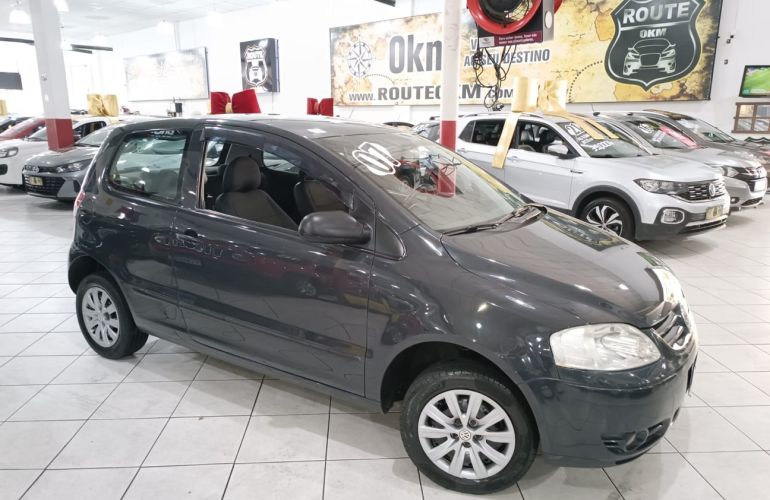 Volkswagen Fox 1.0 Mi 8v - Foto #1