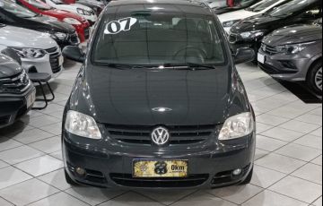 Volkswagen Fox 1.0 Mi 8v - Foto #2