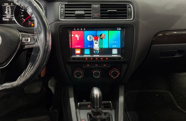 Volkswagen Jetta 2.0 Comfortline - Foto #9