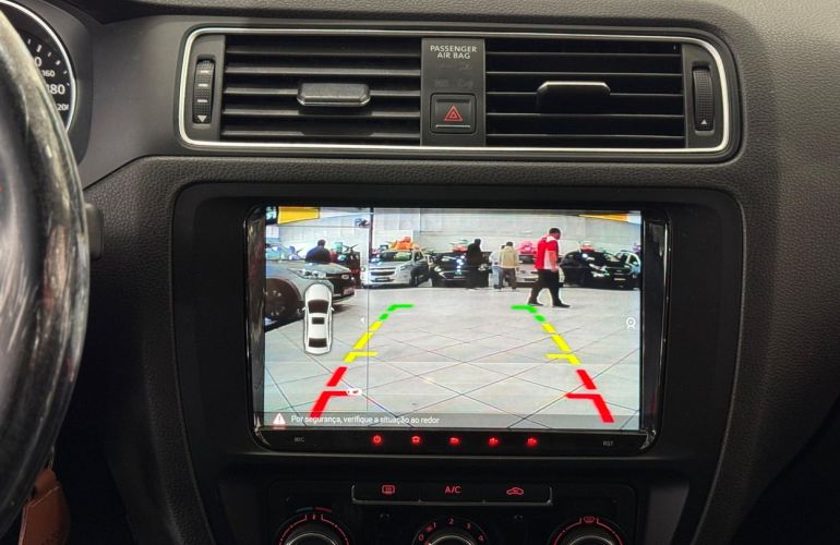 Volkswagen Jetta 2.0 Comfortline - Foto #10