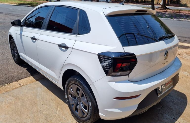 Volkswagen Polo 1.0 MPi Track - Foto #7