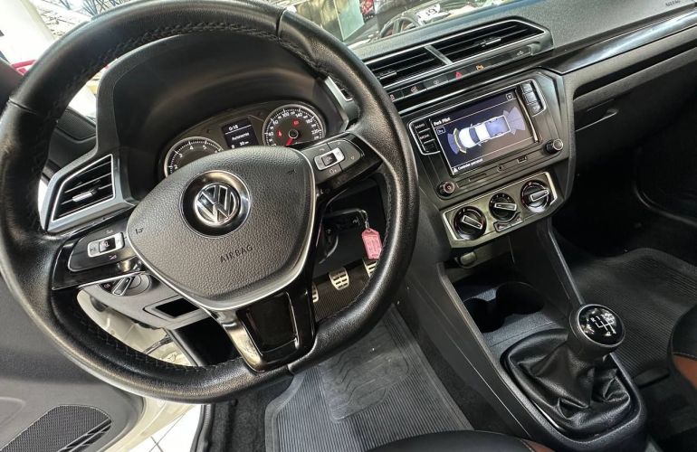 Volkswagen Saveiro 1.6 Cross CD 16v - Foto #8