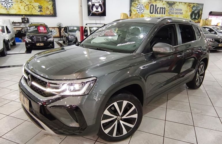 Volkswagen Taos 250 TSi Highline - Foto #3