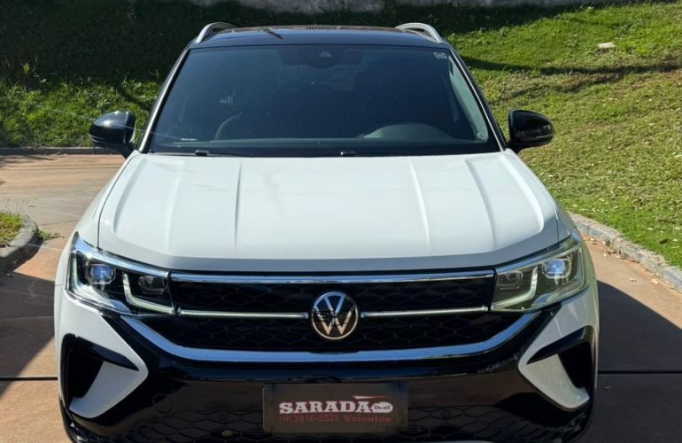 Volkswagen Taos 250 TSi Highline - Foto #1