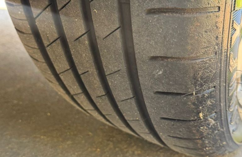 Volkswagen Taos 250 TSi Highline - Foto #9