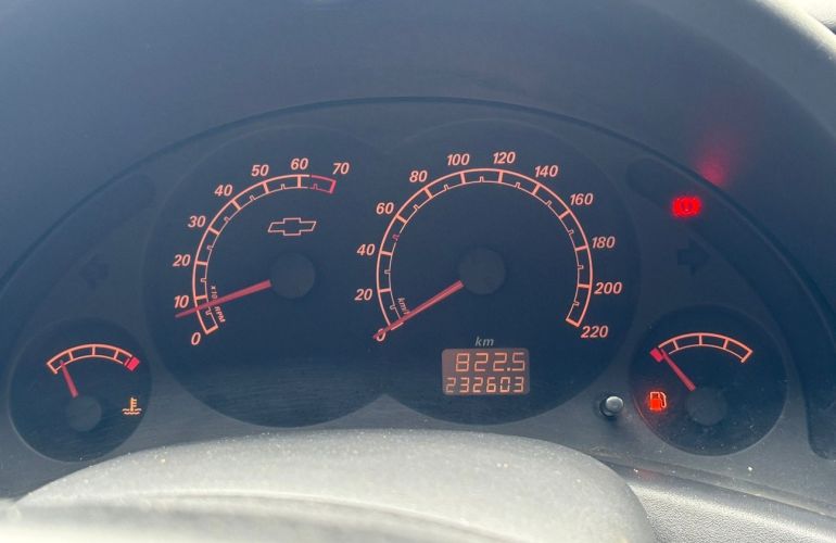 Chevrolet Corsa 1.4 MPFi Maxx 8v - Foto #9