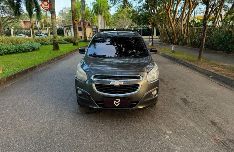 Chevrolet Spin 1.8 LT 8V Flex 4p Automático - Foto #2