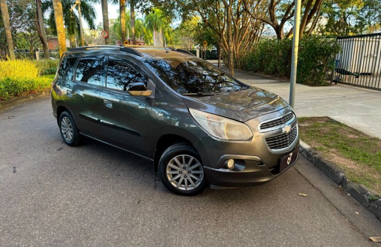 Chevrolet Spin 1.8 LT 8V Flex 4p Automático - Foto #3