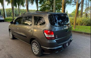 Chevrolet Spin 1.8 LT 8V Flex 4p Automático - Foto #4