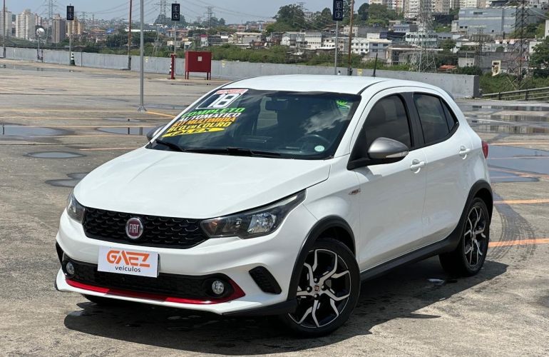 Fiat Argo 1.8 E.torq Hgt At6 - Foto #1