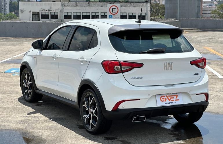 Fiat Argo 1.8 E.torq Hgt At6 - Foto #2