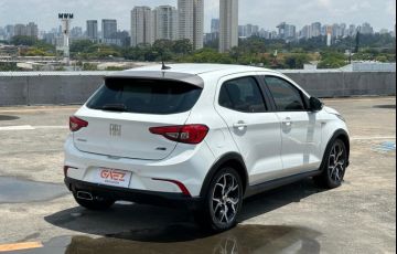 Fiat Argo 1.8 E.torq Hgt At6 - Foto #3