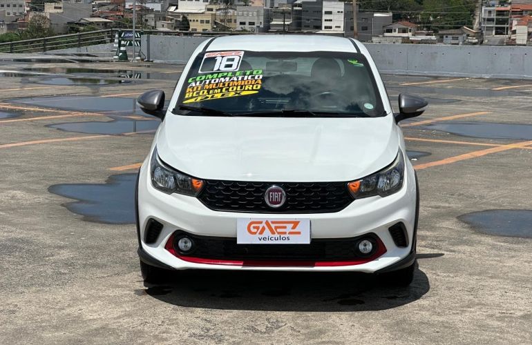 Fiat Argo 1.8 E.torq Hgt At6 - Foto #5