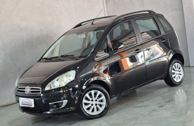 Fiat Idea Attractive 1.4 8V (Flex) - Foto #3
