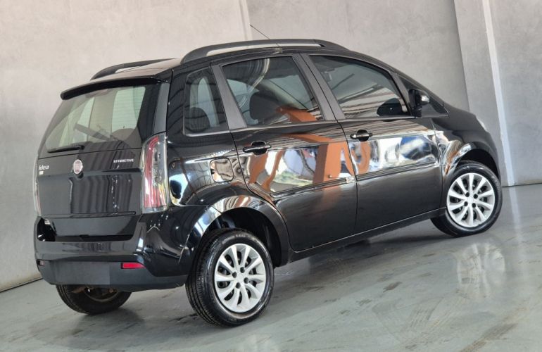 Fiat Idea Attractive 1.4 8V (Flex) - Foto #4