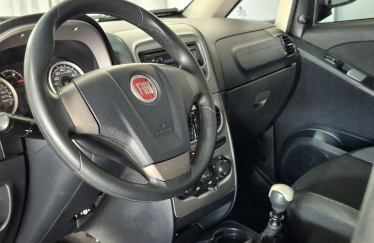 Fiat Idea Attractive 1.4 8V (Flex) - Foto #6