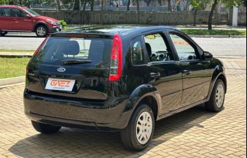 Ford Fiesta 1.6 Rocam Hatch 8v - Foto #3