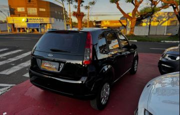 Ford Fiesta 1.5 S Hatch 16v - Foto #6