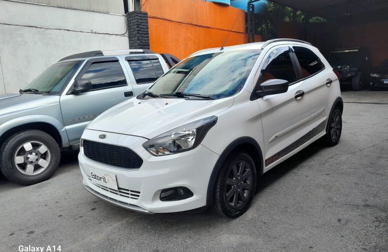 Ford Ka 1.5 Sigma SE Trail - Foto #1