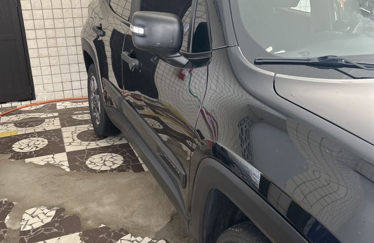 Jeep Renegade 1.8 (Flex) - Foto #3