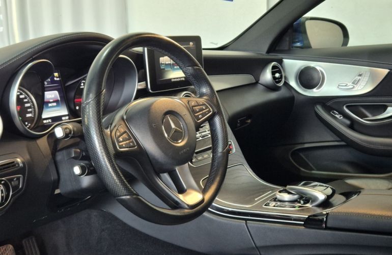 Mercedes-Benz C 250 Sport Coupe - Foto #6