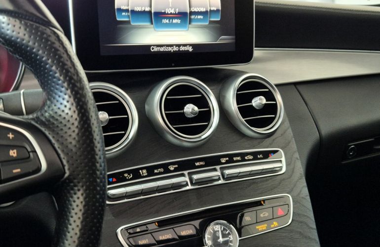 Mercedes-Benz C 250 Sport Coupe - Foto #9