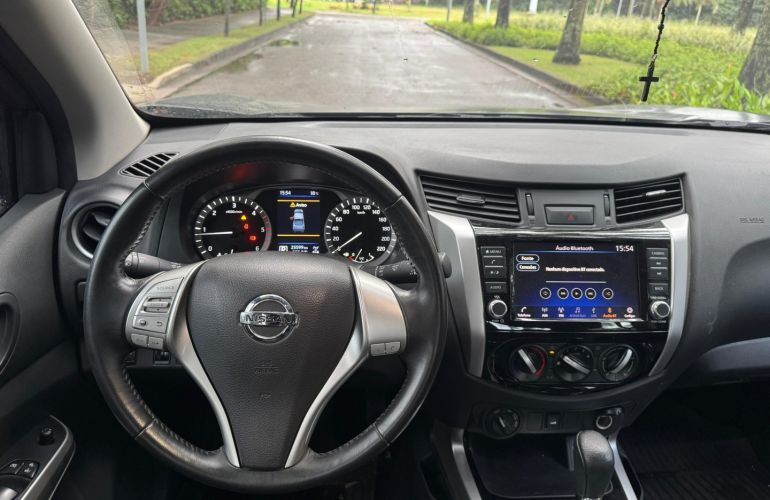 Nissan Frontier 2.3 16V Turbo Diesel Attack CD 4x4 Automático - Foto #5