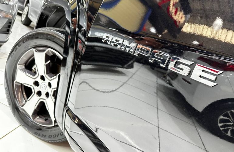 RAM Rampage 2.0 Turbo Laramie 4x4 - Foto #4