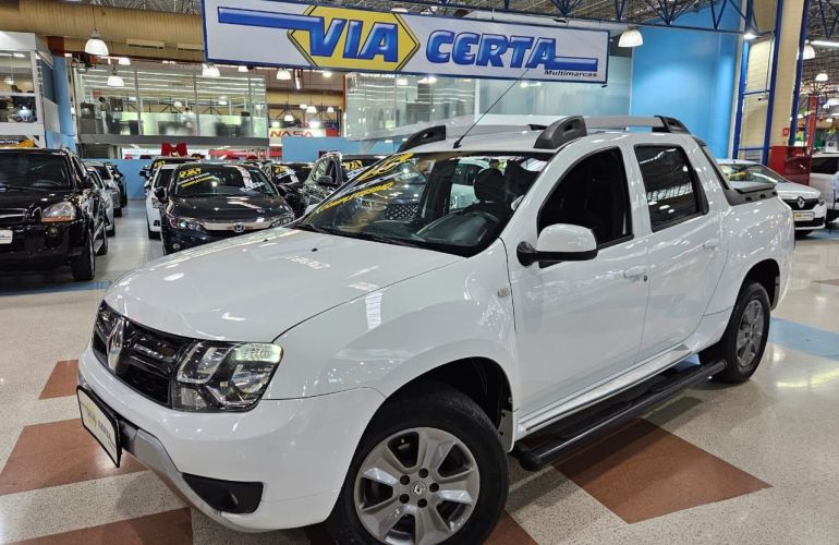 Renault Duster Oroch 2.0 16V Dynamique - Foto #1