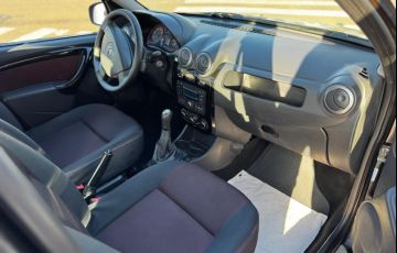 Renault Sandero 1.6 Stepway 16v - Foto #9