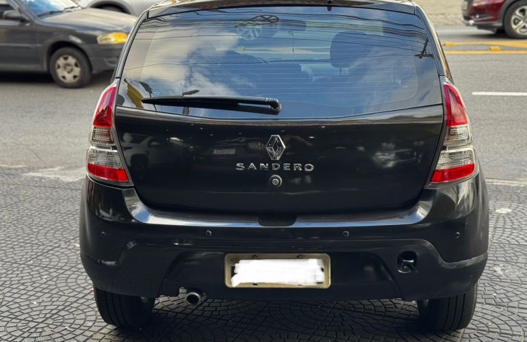 Renault Sandero 1.6 Privilege 16v - Foto #4