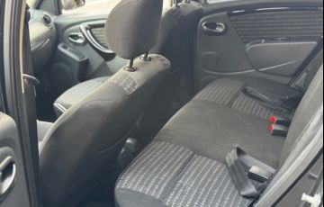 Renault Sandero 1.6 Privilege 16v - Foto #5