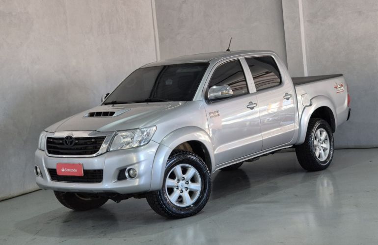 Toyota Hilux 3.0 TDI 4x4 CD SR (Aut) - Foto #3