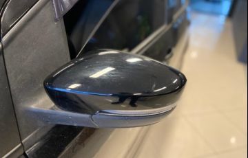 Volkswagen Fox 1.6 Mi 8V Flex 4p Manual - Foto #6