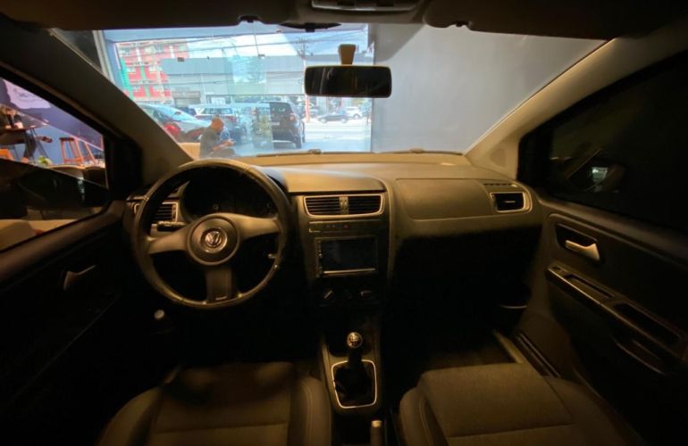 Volkswagen Fox 1.6 Mi 8V Flex 4p Manual - Foto #8