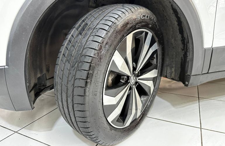Volkswagen T-cross 1.4 250 TSi Total Highline - Foto #6