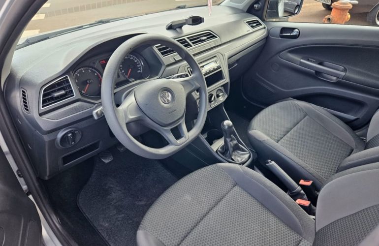 Volkswagen Voyage 1.6 MSI (Flex) - Foto #2