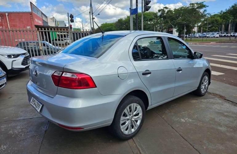 Volkswagen Voyage 1.6 MSI (Flex) - Foto #6