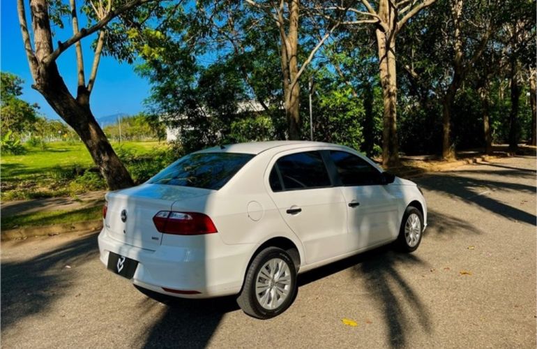 Volkswagen Voyage 1.0 12v MPi Totalflex 4p Manual - Foto #4