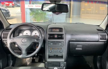 Chevrolet Astra Sedan Advantage 2.0 (Flex) - Foto #5