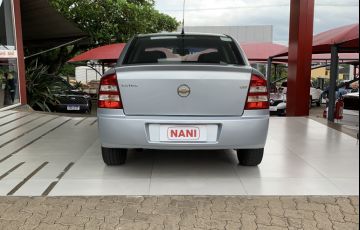 Chevrolet Astra Sedan Advantage 2.0 (Flex) - Foto #6