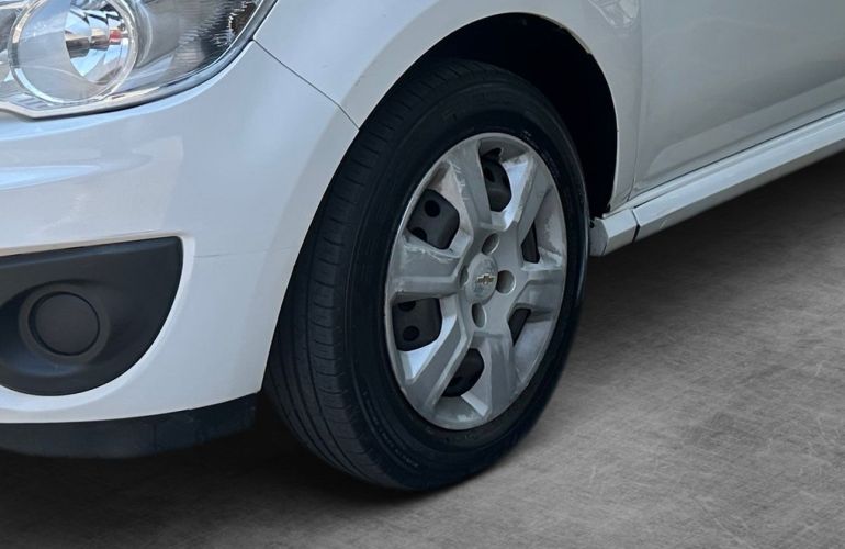 Chevrolet Montana 1.4 MPFi LS CS 8v - Foto #9