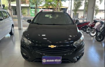 Chevrolet Onix 1.4 Activ SPE/4 (Aut) - Foto #2